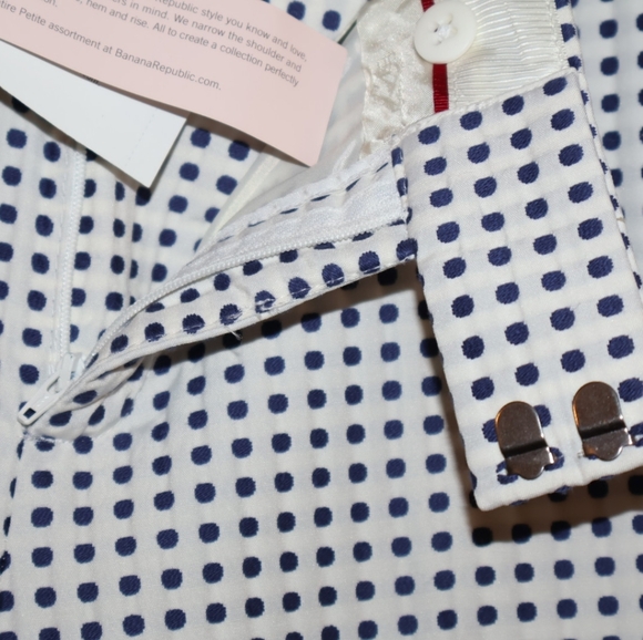 Banana Republic Blue Polka Dot Dressy/Business Casual Cropped Pants. 8P. NWT. - Picture 7 of 14